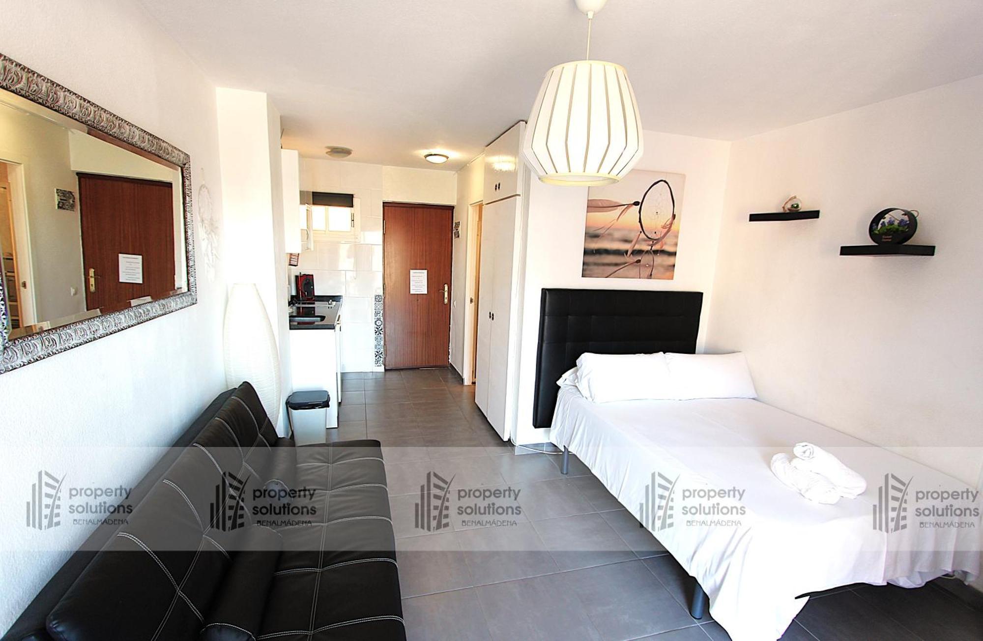 901 Estudio Aguila Apartamentos - Vista Al Mar ベナルマデナ エクステリア 写真